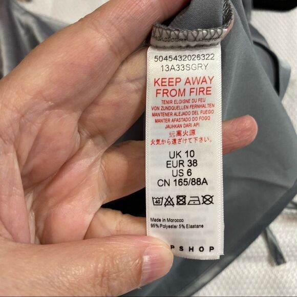 Topshop Silver‎ Shiny Crop Top with ties - Picture 5 of 6